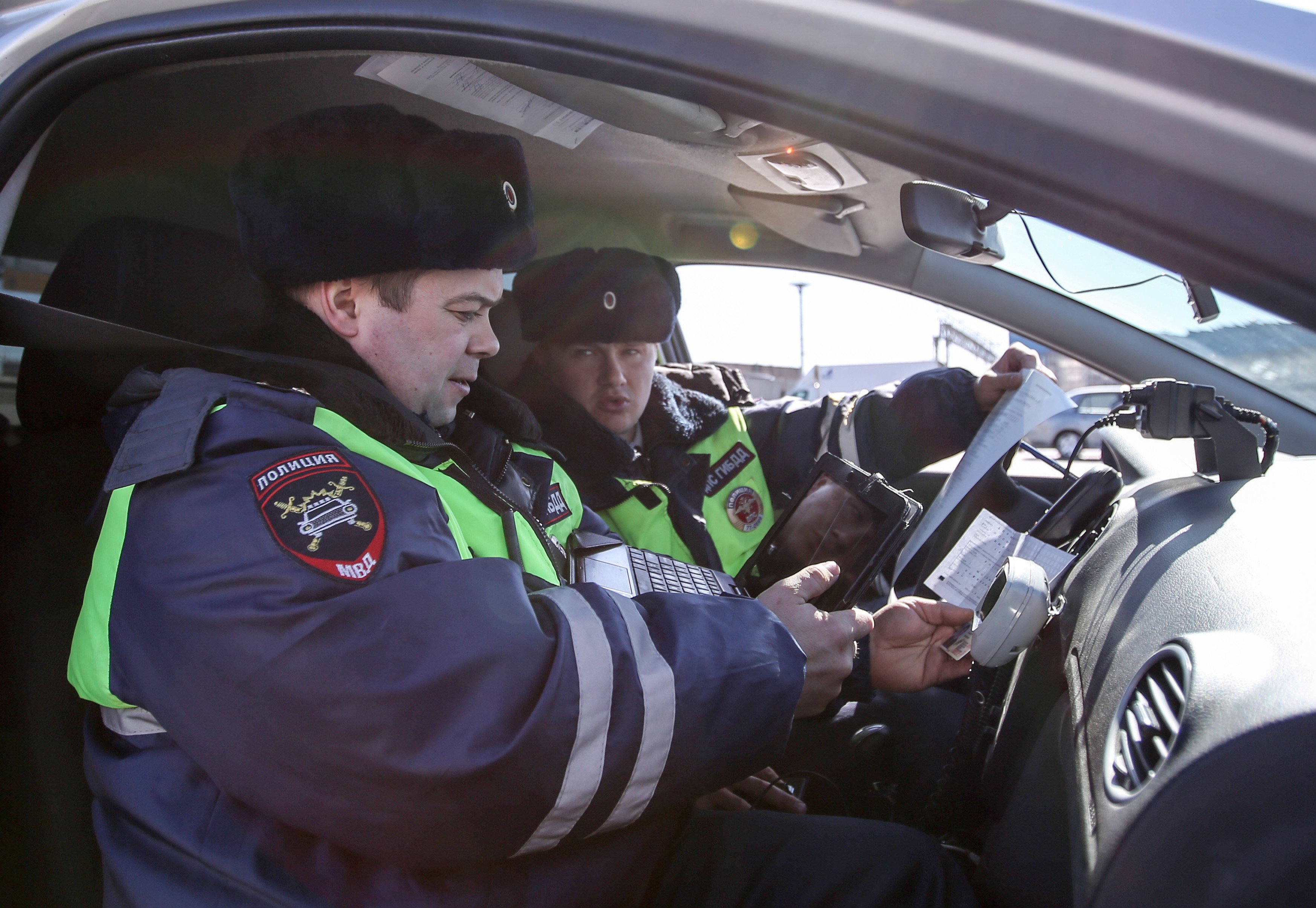 Наркозакладчика задержали при досмотре в Хорошёво-Мнёвниках
