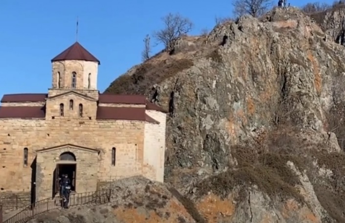 Школьник из Куркина снял лучший видеролик про храм Георгия Победоносца
