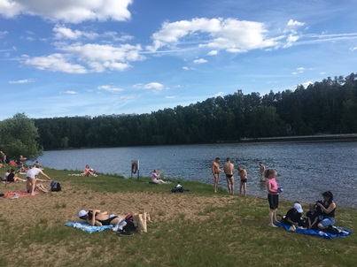 На пляжах в Серебряном бору разрешено купаться
