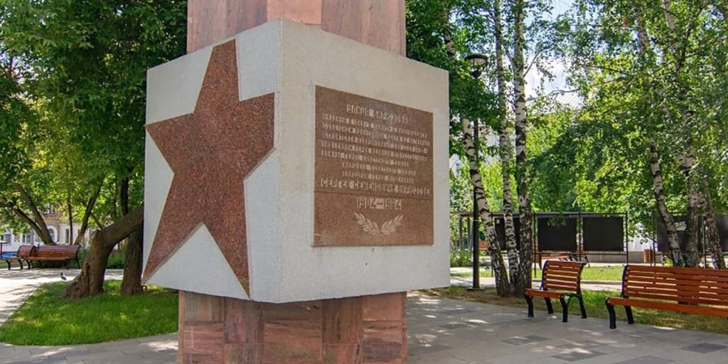 Памятник Маршалу Сергею Бирюзову в Щукине отремонтируют в 2022 году