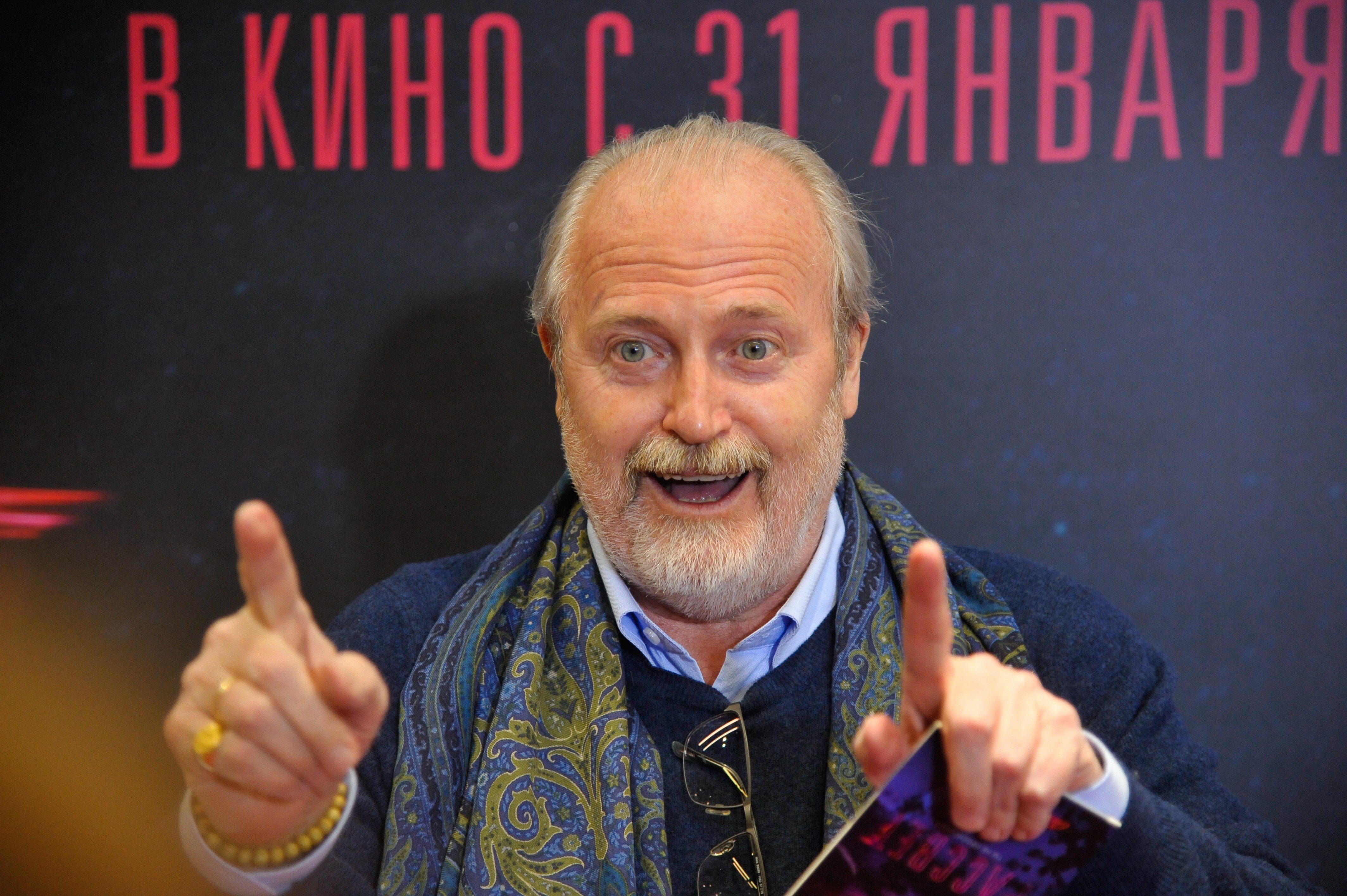Владимир Хотиненко: «Перед тем как снимать, веду себя, как собака на охоте»