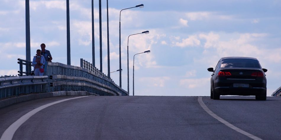 Бочкарёв: Пролетное строение автомобильного моста на ЗИЛе установлено на постоянные опоры