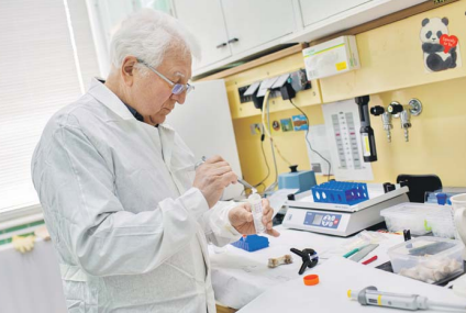 Ученые Курчатовского выделили клетки для борьбы с онкологией