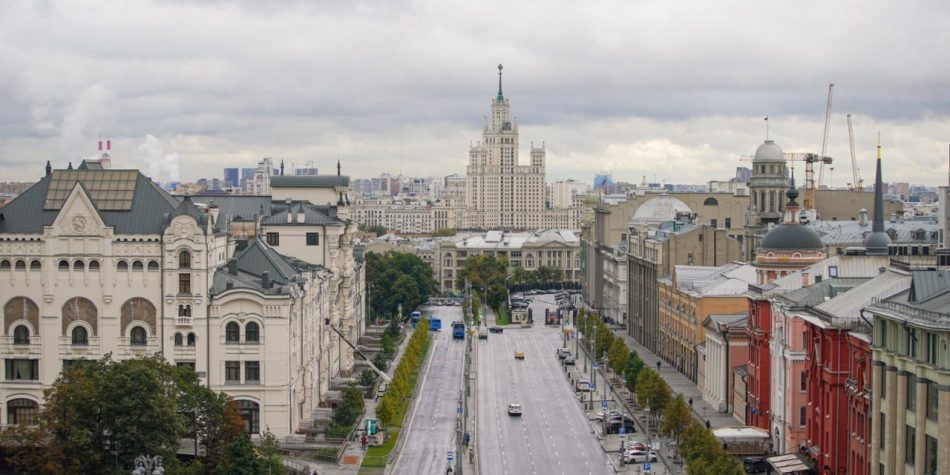 Москвич-доброволец: Я хочу помогать стране, защищать Родину