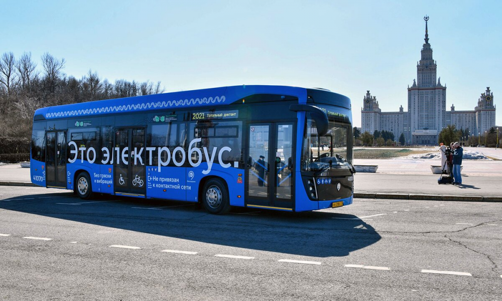 Олег Артемьев: Развитие маршрутов электробусов в Москве способствует популяризации данного вида транспорта