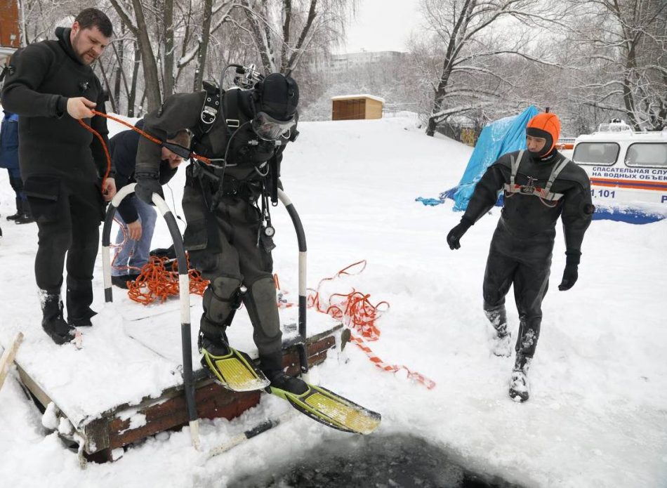 Водолазы сдали «экзамены» в Серебряном Бору и Строгинском затоне