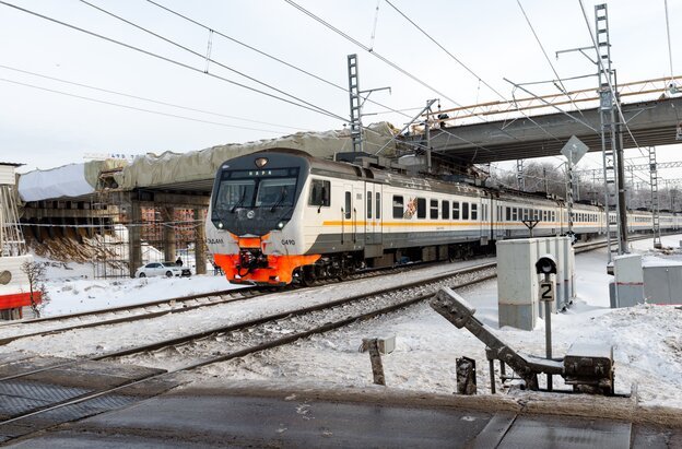 На переезде в Покровском-Стрешневе внедрили систему «Умный поезд»