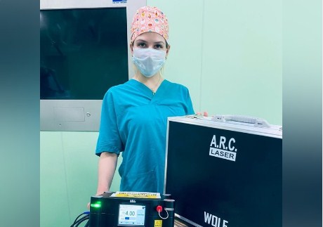 Синий лазер помог врачам в Щукине бескровно удалить опухоль