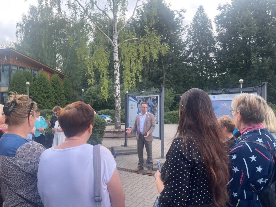 В парке «Северное Тушино» открылась выставкафоторабот космонавта Антона Шкаплерова
