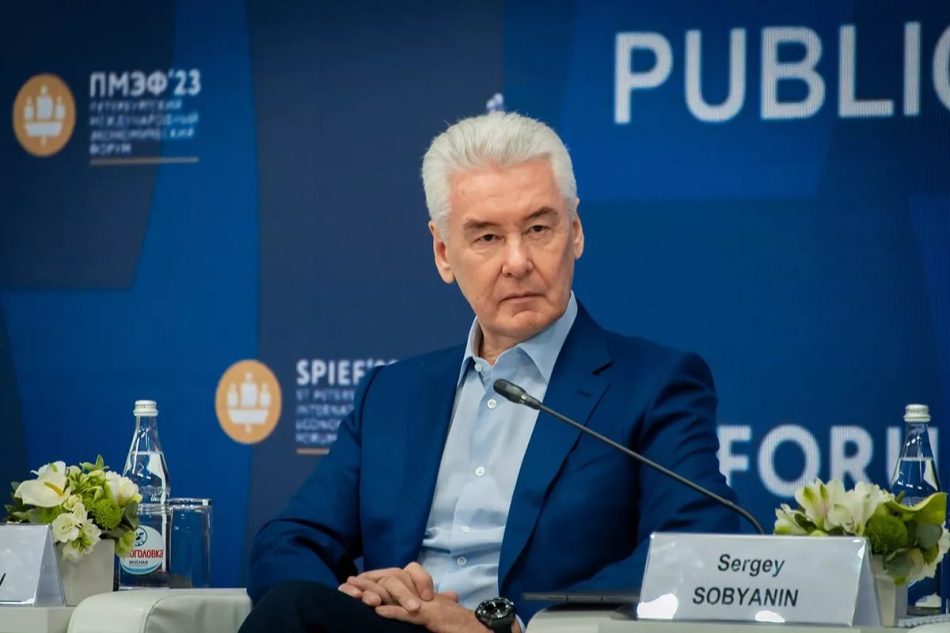 Собянин: Началась реставрация корпуса № 10 Морозовской больницы