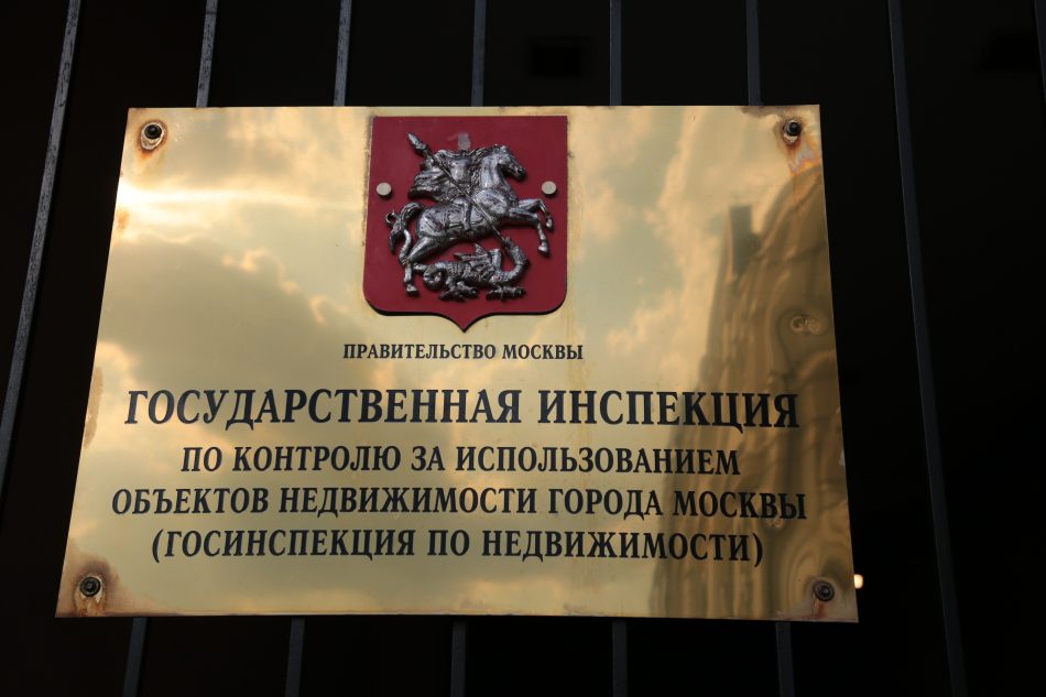 На улице Маршала Воробьёва демонтировали незаконные постройки