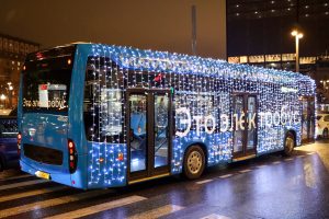 Всю новогоднюю ночь в СЗАО будут работать метро, автобусы и трамваи