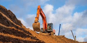 Котлован для станции метро «Строгино» наполовину готов